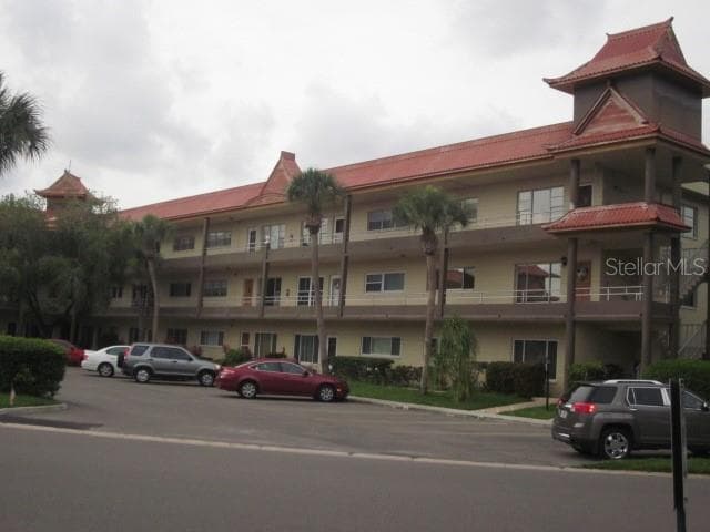 2402 ECUADORIAN WAY UNIT 30 CLEARWATER, FL 33763