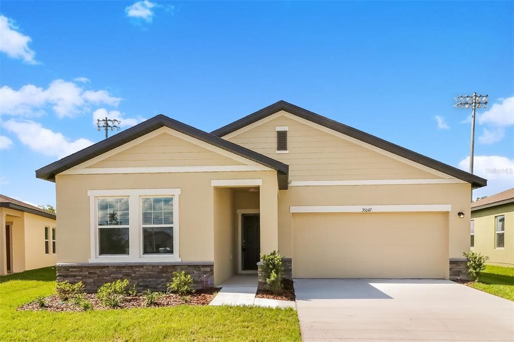 35047 Daisy Meadow DAISY MEADOW LOOP ZEPHYRHILLS, FL 33541