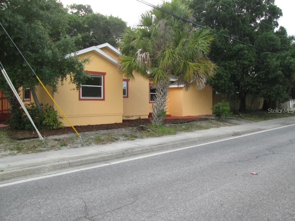 1478 TURNER STREET CLEARWATER, FL 33756
