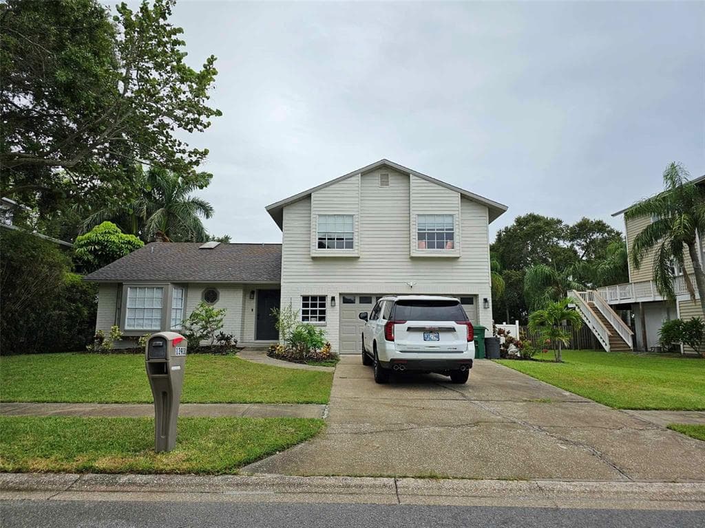 13938 75TH AVENUE SEMINOLE, FL 33776