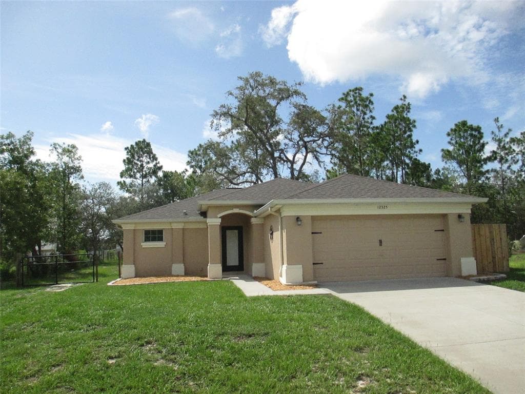 12325 LARK SPARROW WEEKI WACHEE, FL 34614