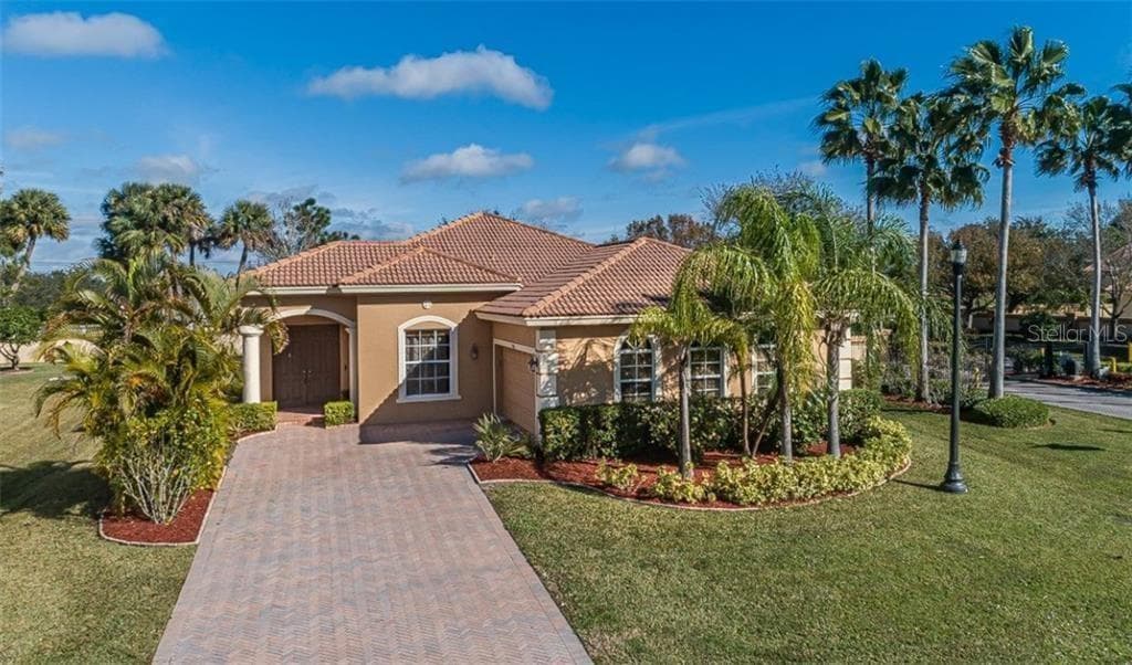 5140 SAPPHIRE LANE SW VERO BEACH, FL 32968