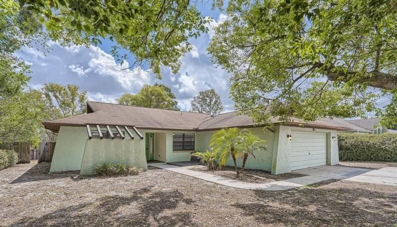 14005 AMERO LANE SPRING HILL, FL 34609