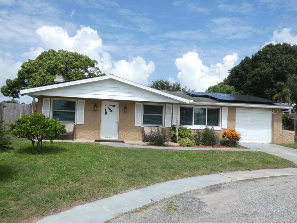 2609 BUFFUM PLACE HOLIDAY, FL 34691