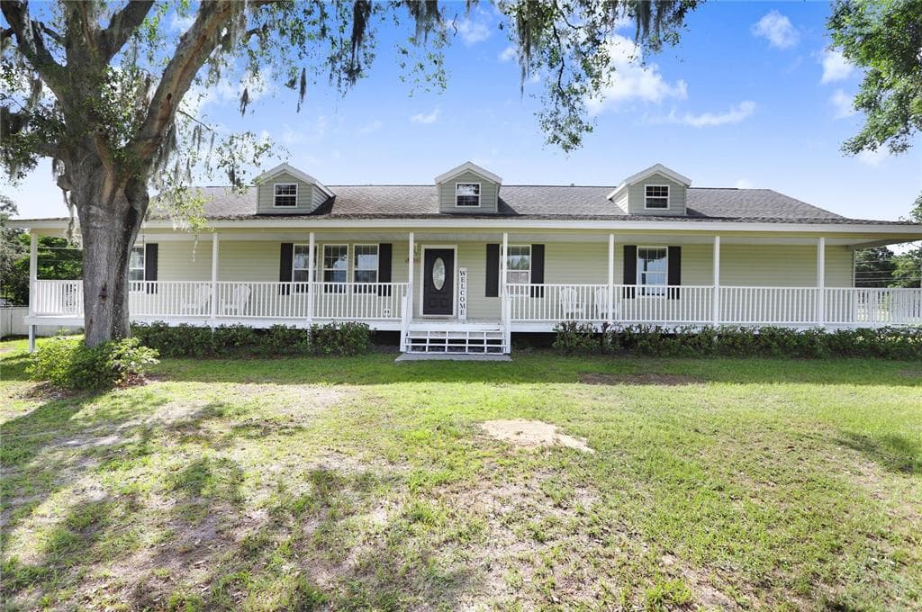 4402 TEVALO DRIVE VALRICO, FL 33596