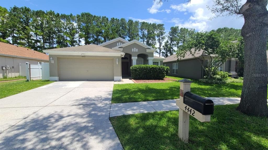 4442 MARCHMONT BOULEVARD LAND O LAKES, FL 34638