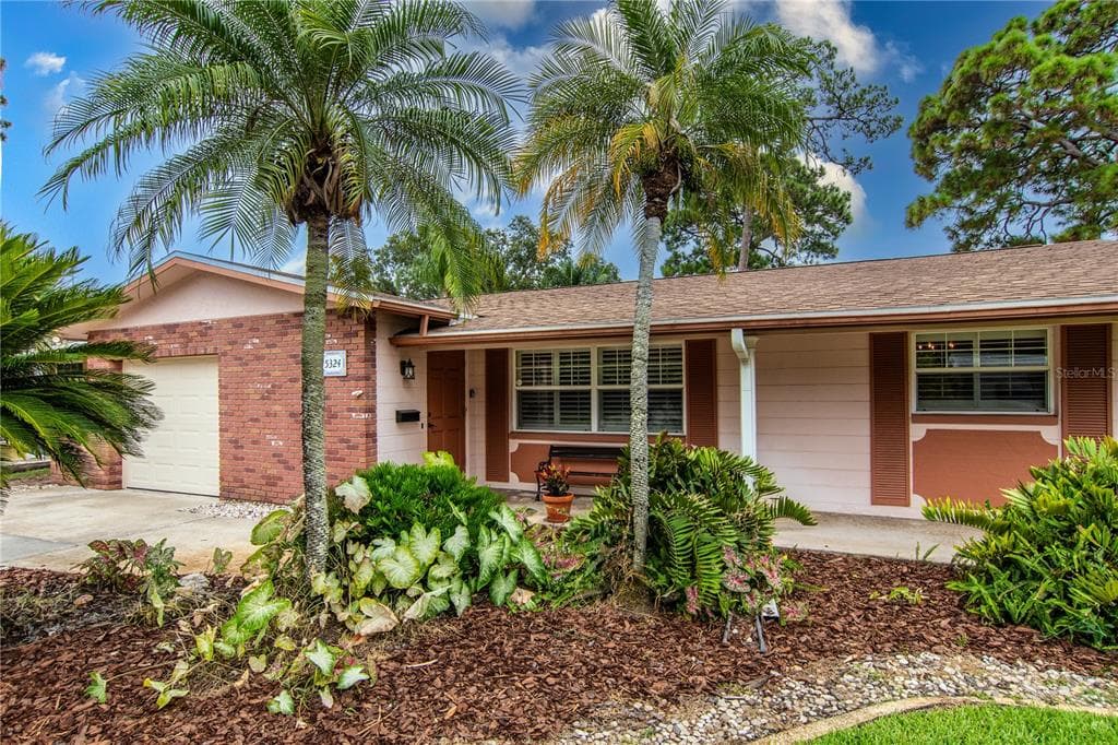 5324 12TH AVENUE N ST PETERSBURG, FL 33710