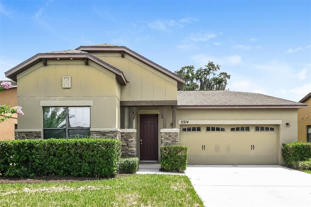 2914 VISTA COURT KISSIMMEE, FL 34744