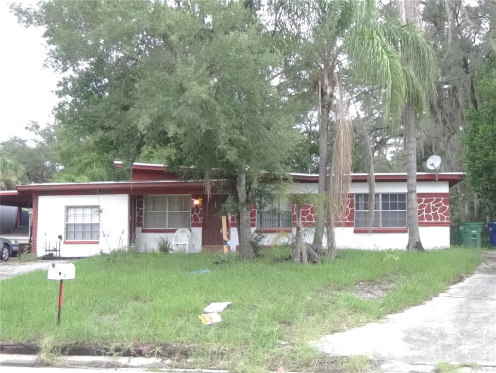 3018 E SLIGH AVENUE
