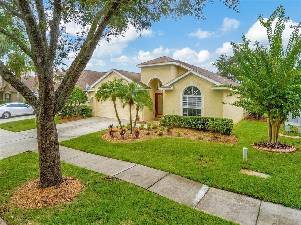 18821 MAISONS DRIVE LUTZ, FL 33558