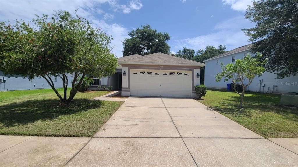 1853 HOLTON ROAD LAKELAND, FL 33810