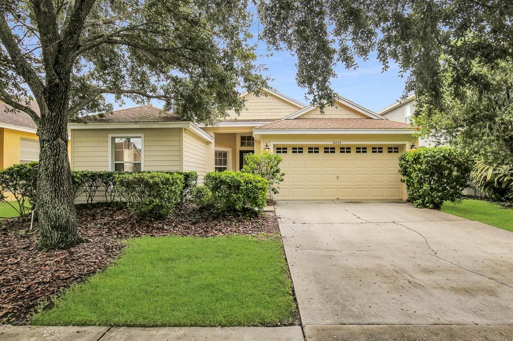 6033 GANNETDALE DRIVE LITHIA, FL 33547