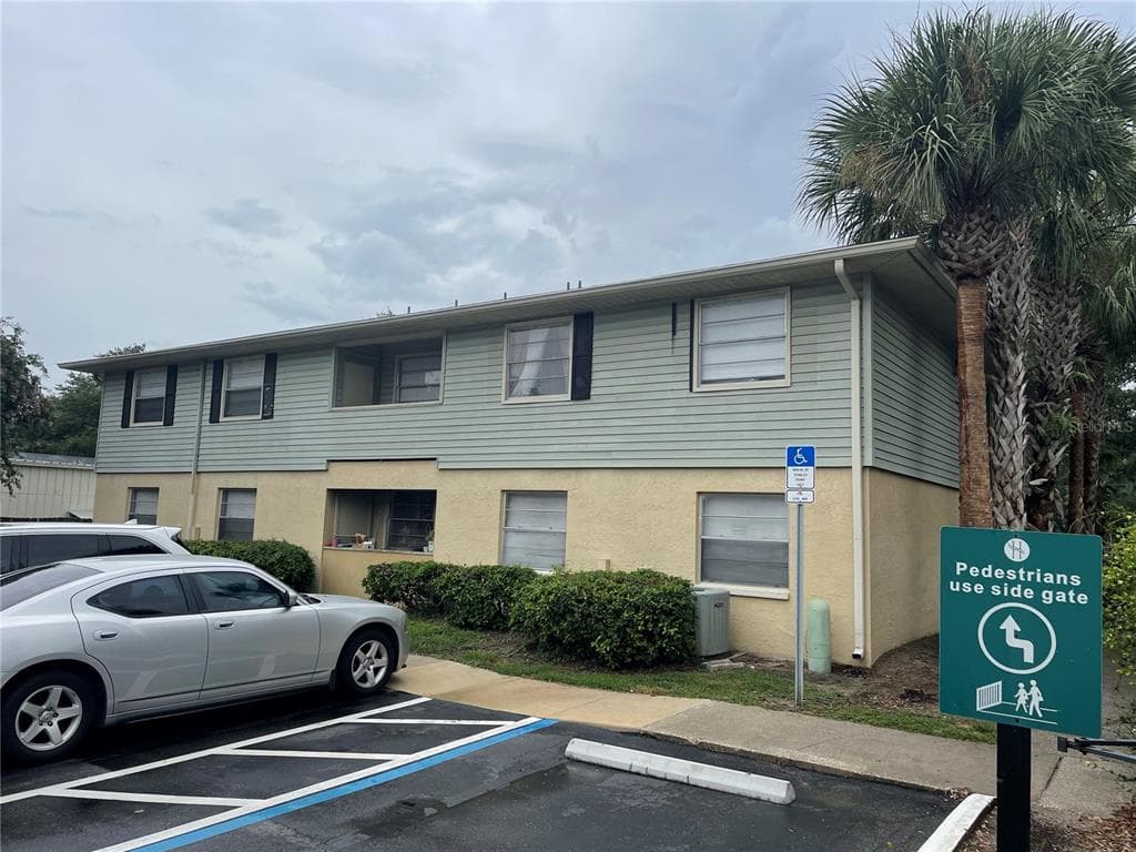642 GOLDEN RAINTREE PLACE UNIT 642 BRANDON, FL 33510