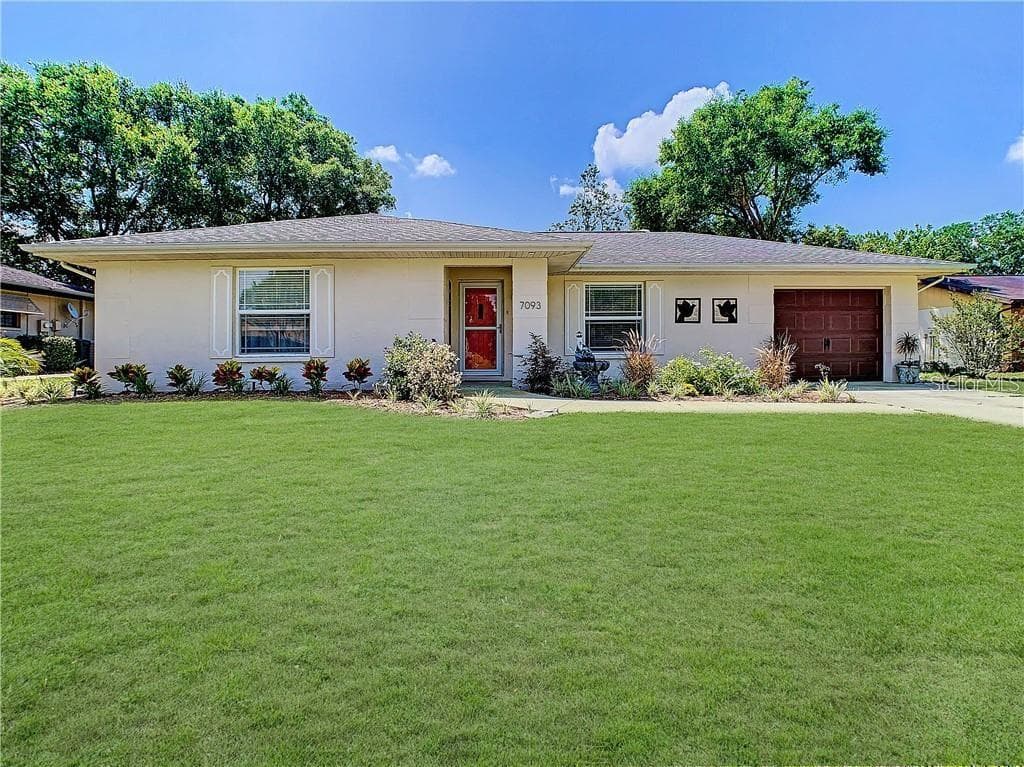 7093 LEXINGTON CIRCLE BROOKSVILLE, FL 34602