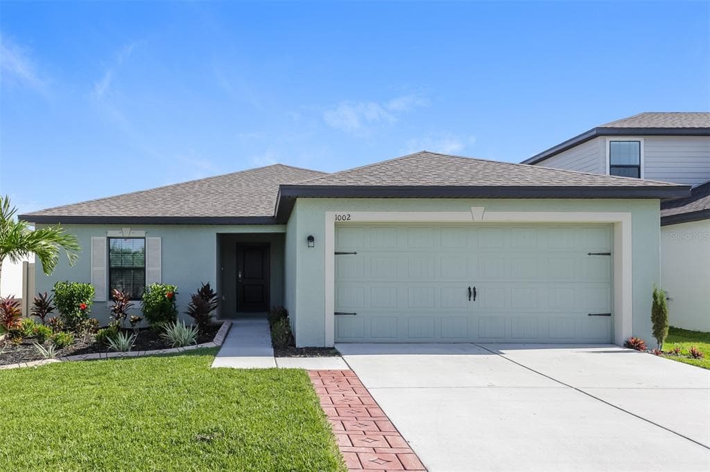 1002 WYNNMERE WALK AVENUE RUSKIN, FL 33570