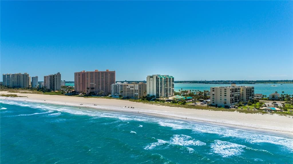 1380 GULF BOULEVARD UNIT 207 CLEARWATER, FL 33767