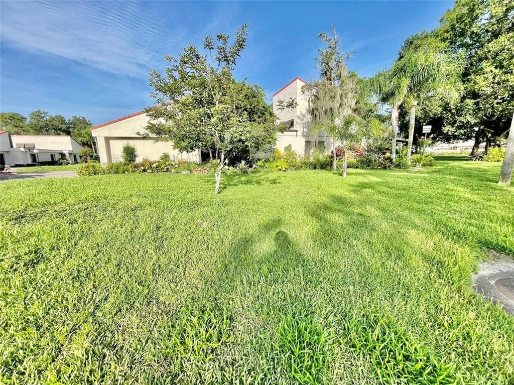 103 SEVILLE COURT N PLANT CITY, FL 33566