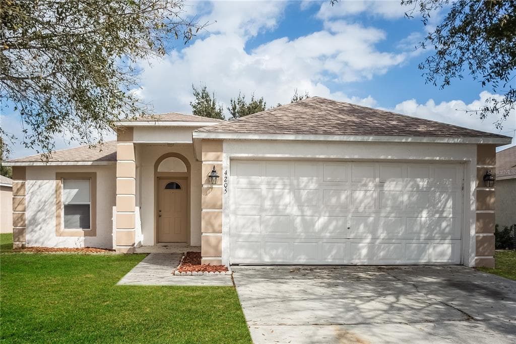 4205 IVEYGLEN AVENUE ORLANDO, FL 32826