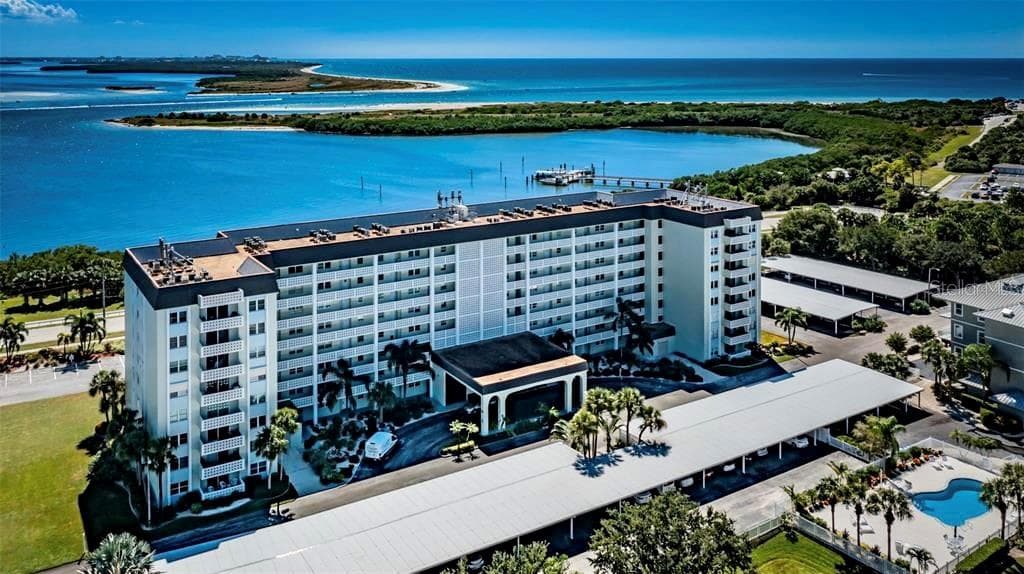 9 FORBES PLACE UNIT 410 DUNEDIN, FL 34698
