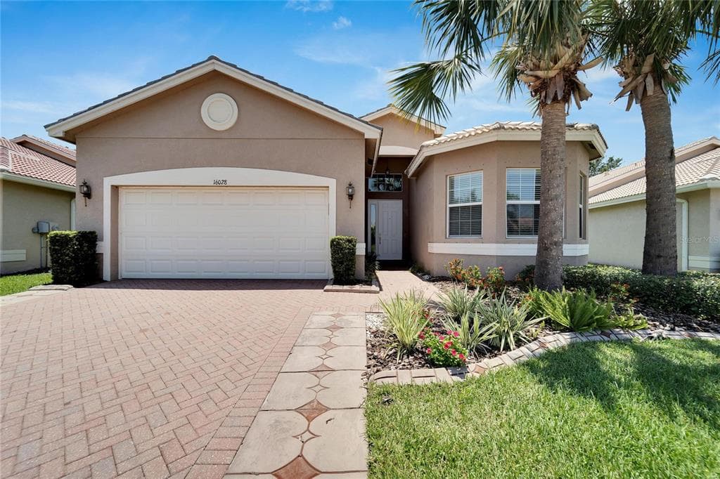 16028 GOLDEN LAKES DRIVE WIMAUMA, FL 33598