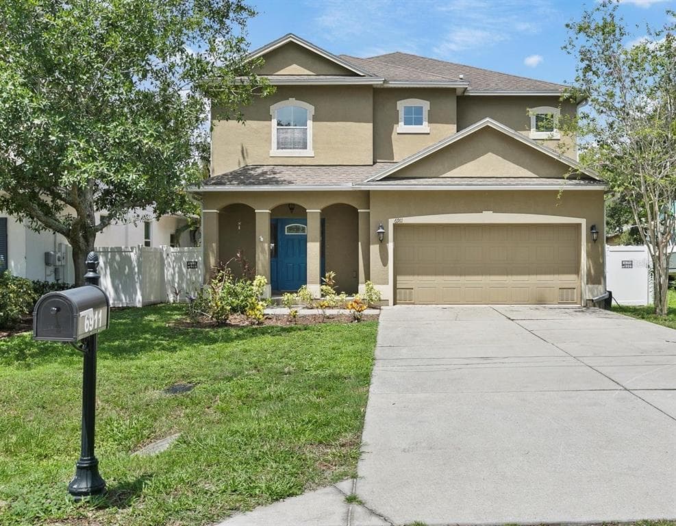6911 S WALL STREET TAMPA, FL 33616