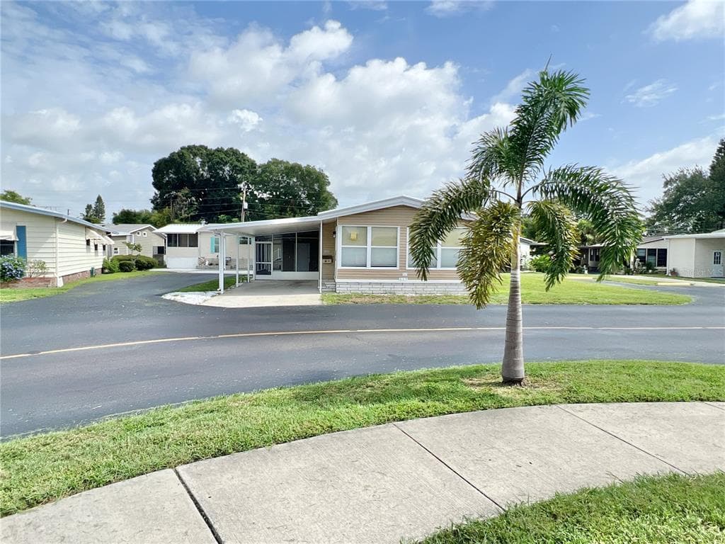 117 MOUNT PINEY AVENUE NE UNIT 280 ST PETERSBURG, FL 33702