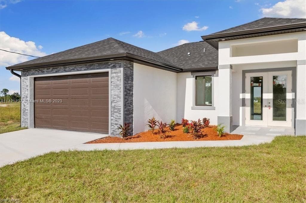 7004 BRAZIL COURT LABELLE, FL 33935