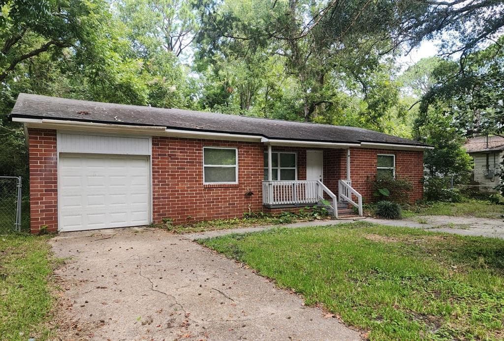 3467 COLUMBUS AVENUE JACKSONVILLE, FL 32254