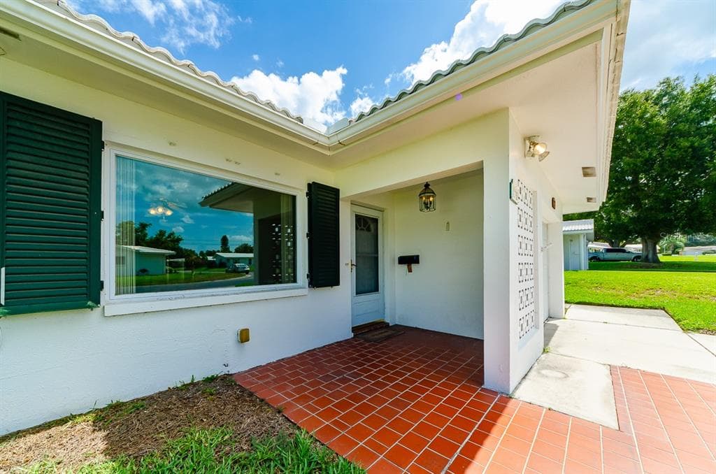 14075 94TH PLACE SEMINOLE, FL 33776