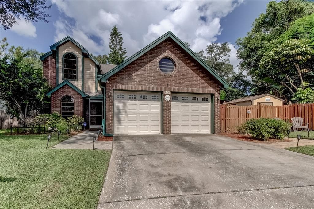 610 GREENGLEN LANE PALM HARBOR, FL 34684