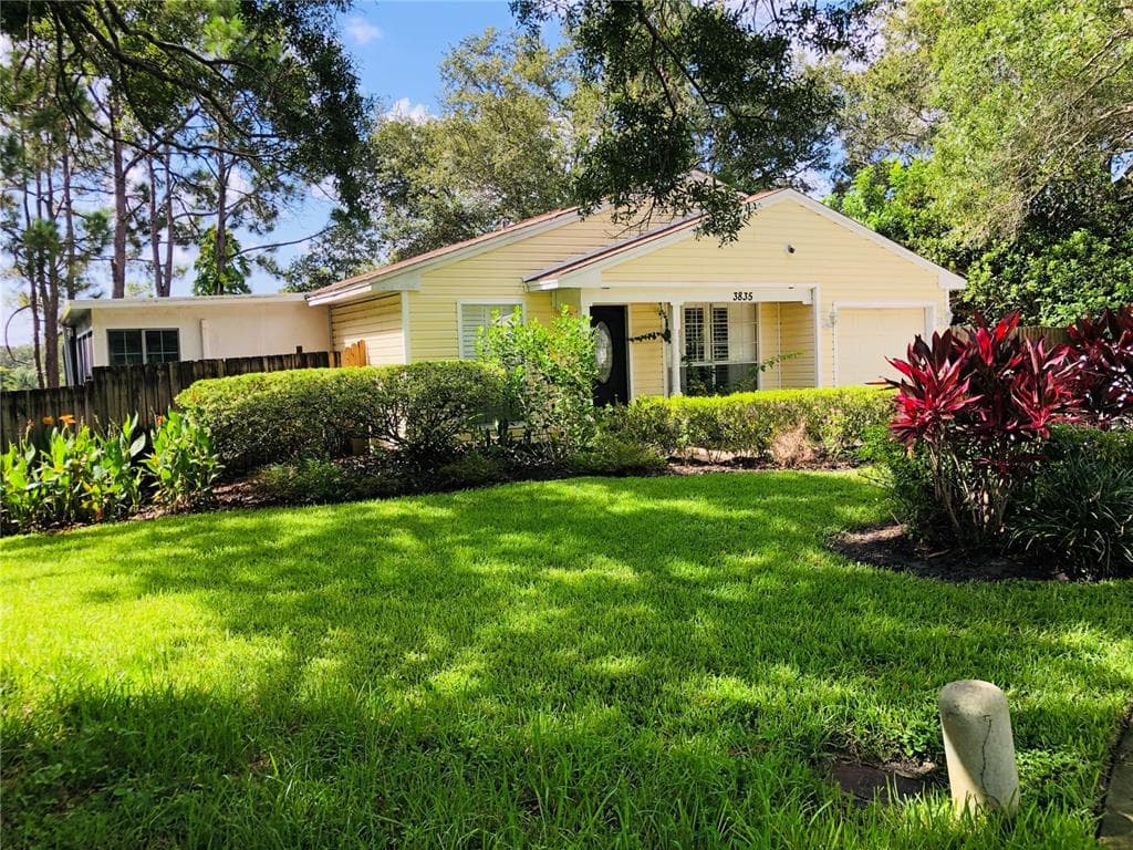 3835 BERKSHIRE COURT PALM HARBOR, FL 34684