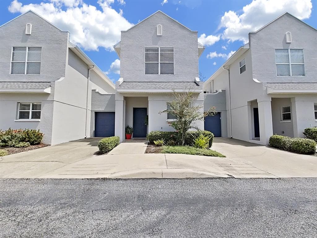 4705 JENNINGS BAY COURT TAMPA, FL 33611