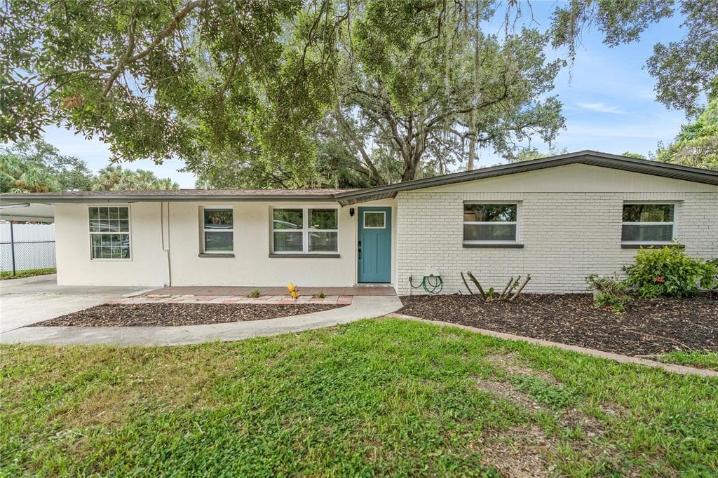 4511 24TH AVENUE S TAMPA, FL 33619