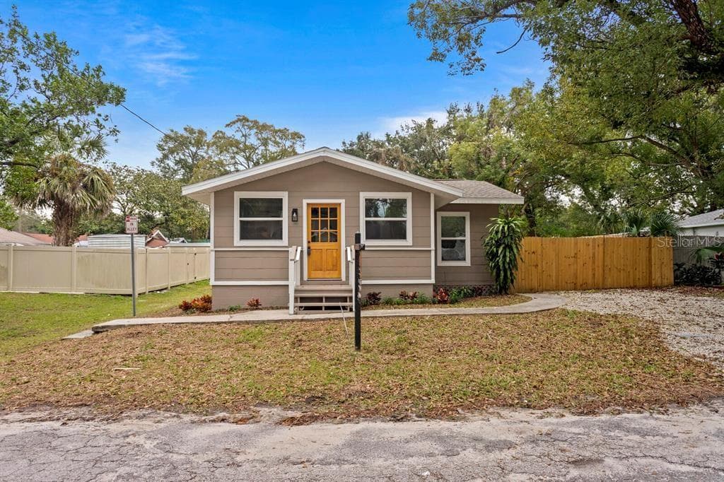 7215 N 11TH STREET TAMPA, FL 33604