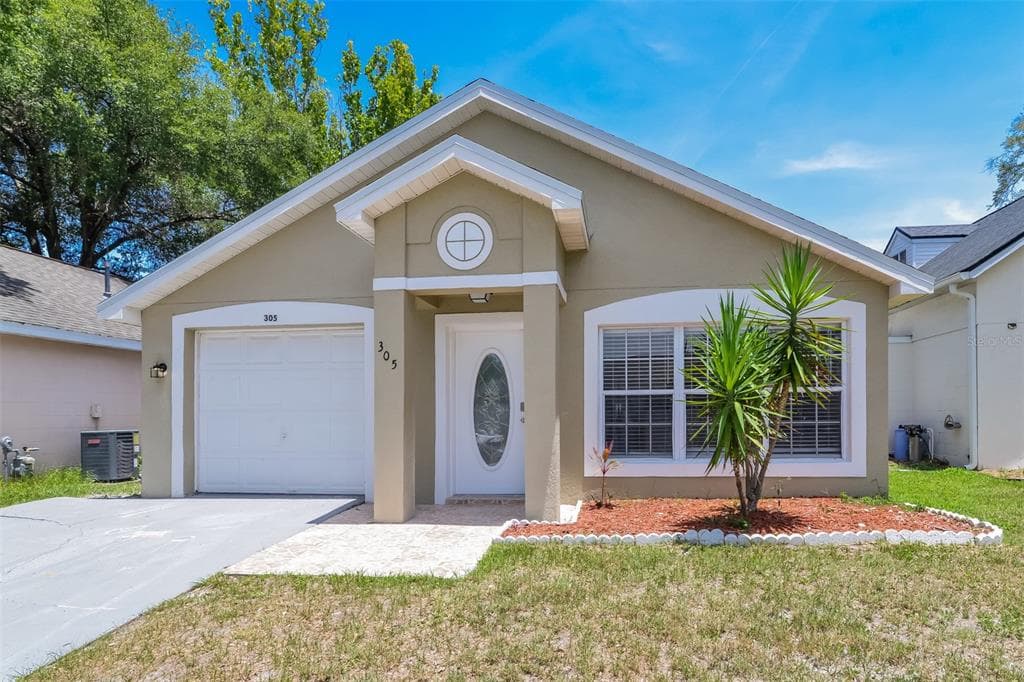 305 WINDFORD COURT WINTER GARDEN, FL 34787