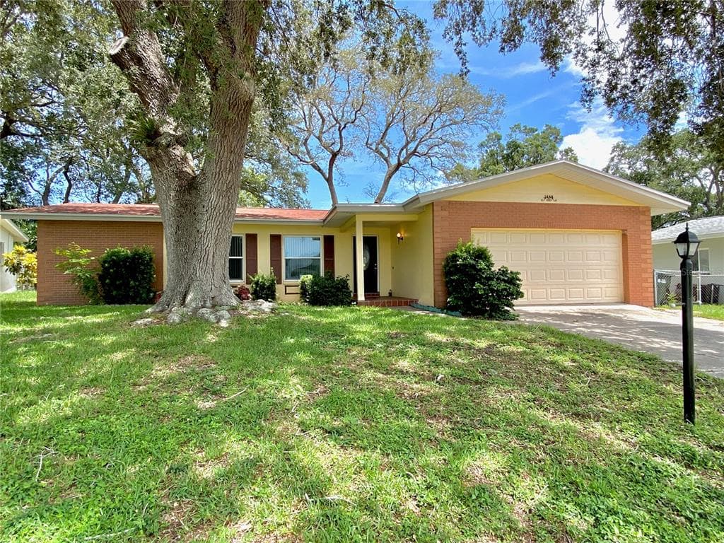 1640 HARMONY DRIVE CLEARWATER, FL 33756