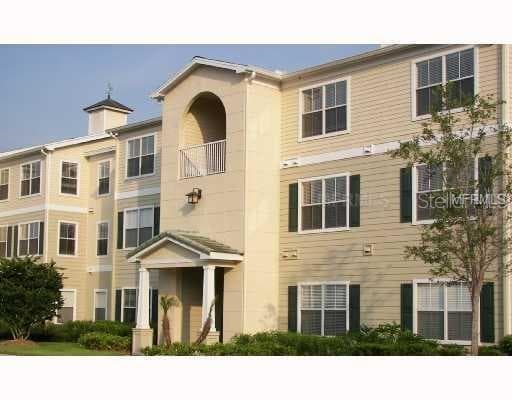 18127 BRIDLE CLUB DRIVE UNIT 18127 TAMPA, FL 33647