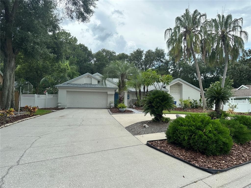 914 STRATFORD MANOR DRIVE BRANDON, FL 33510