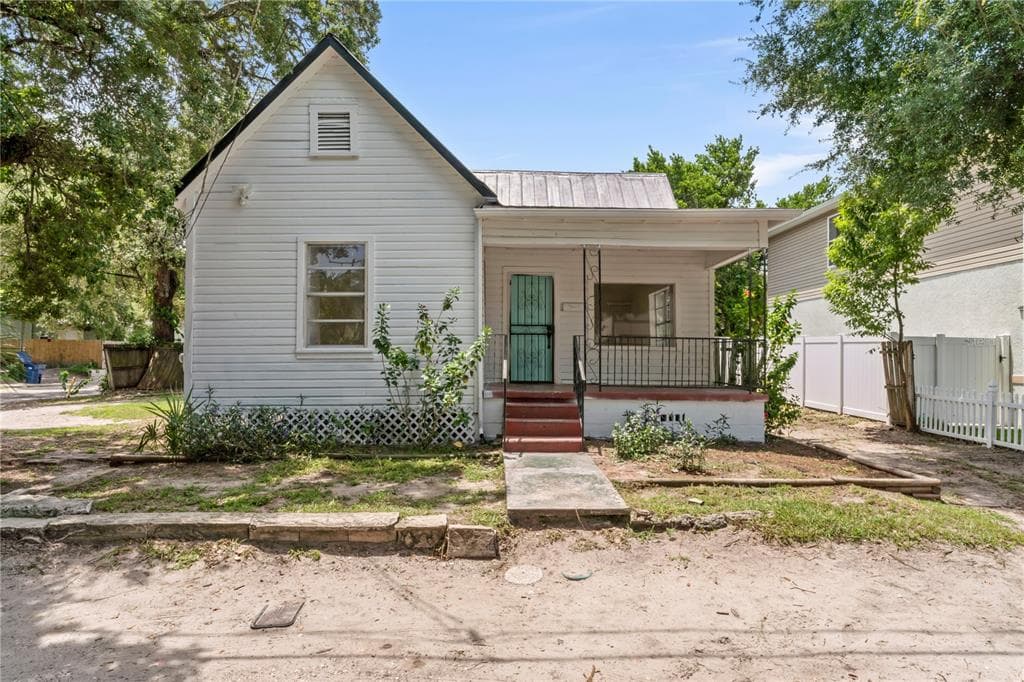 2227 E 18TH AVENUE TAMPA, FL 33605