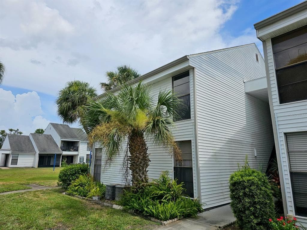 757 HAVEN PLACE UNIT 757 TARPON SPRINGS, FL 34689
