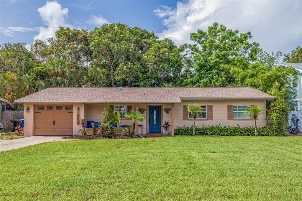 2134 PINELLAS POINT DRIVE S ST PETERSBURG, FL 33712