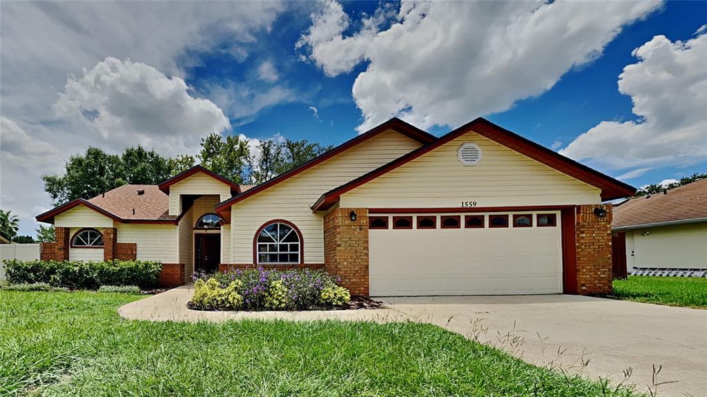 1559 SPRING RIDGE CIRCLE WINTER GARDEN, FL 34787