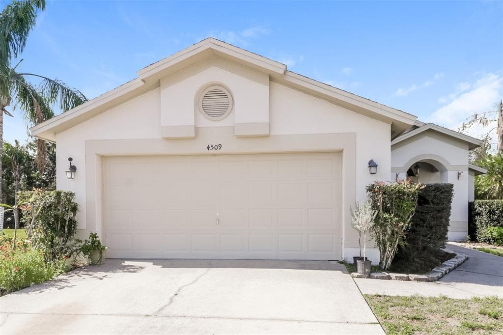 4509 CLARKWOOD COURT LAND O LAKES, FL 34639