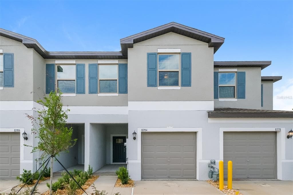 8284 CRESCENT OAKS DRIVE NEW PORT RICHEY, FL 34655