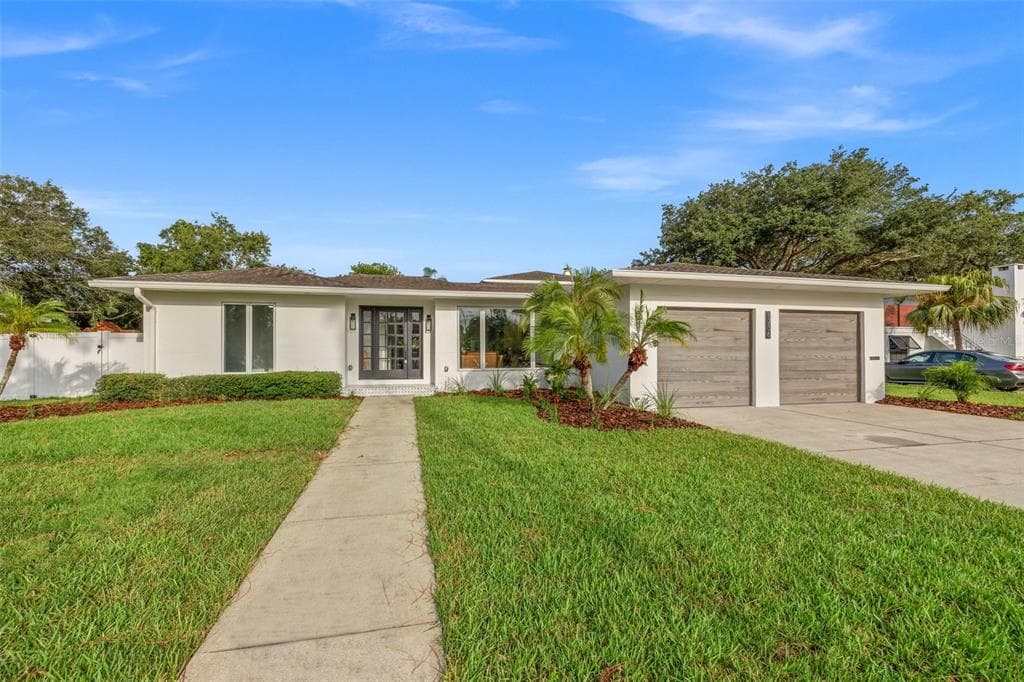1736 MAGNOLIA ROAD BELLEAIR, FL 33756