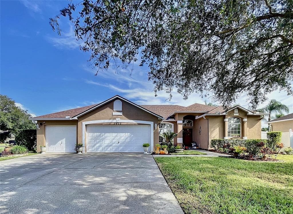 3622 GRAND FORKS DRIVE LAND O LAKES, FL 34639