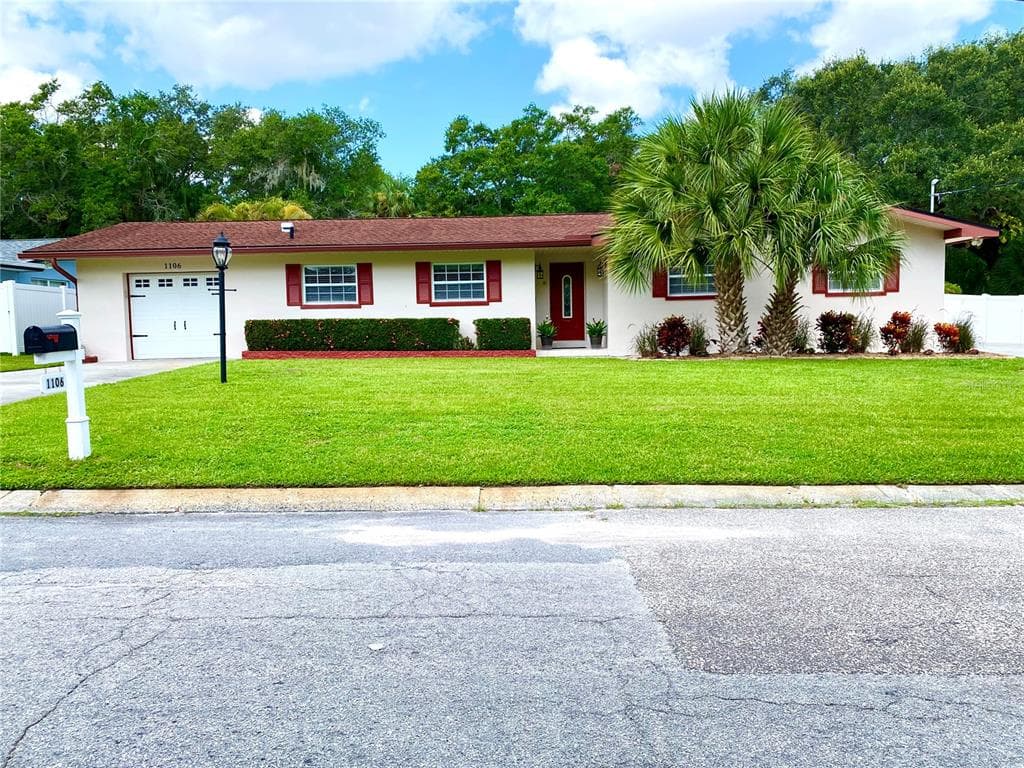1106 KAPOK KOVE CIRCLE CLEARWATER, FL 33759