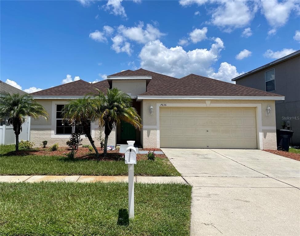7636 WOOD VIOLET DRIVE GIBSONTON, FL 33534