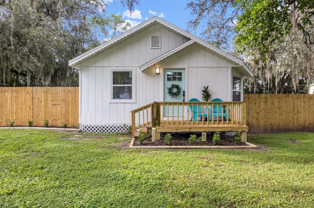 34735 BUCK ROAD ZEPHYRHILLS, FL 33541