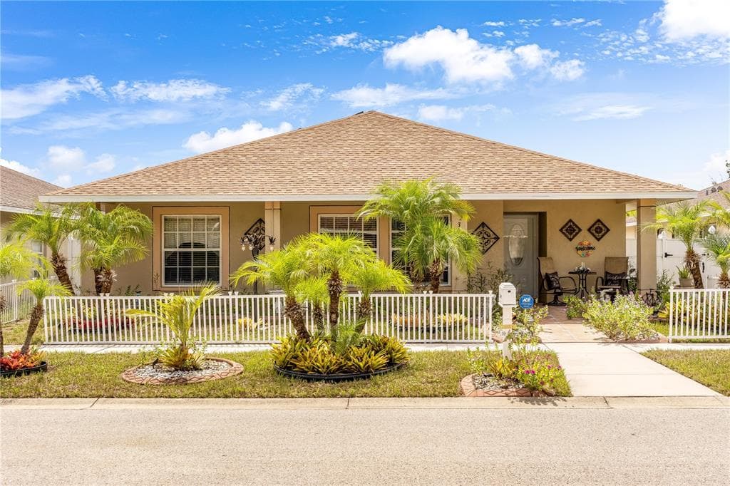 2309 PLEASURE RUN DRIVE RUSKIN, FL 33570
